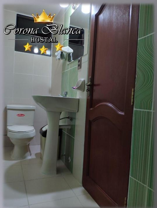 סוקרה Hostal Corona Blanca מראה חיצוני תמונה