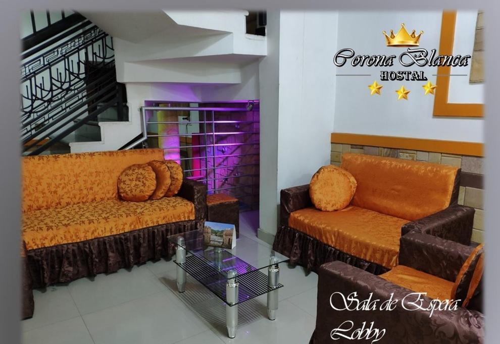 סוקרה Hostal Corona Blanca מראה חיצוני תמונה