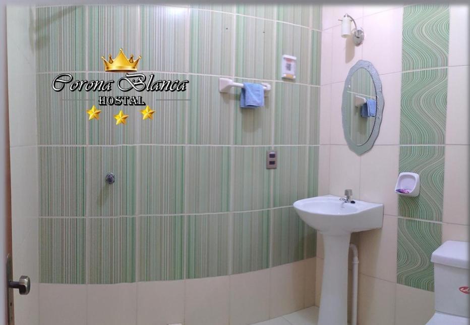 סוקרה Hostal Corona Blanca מראה חיצוני תמונה