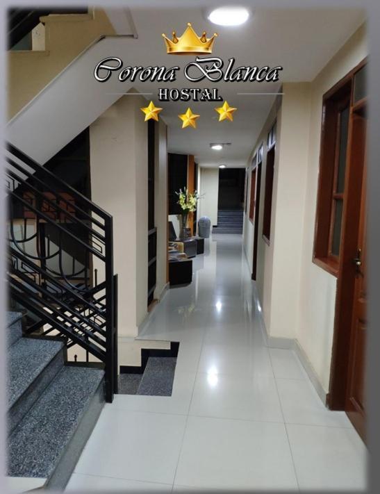 סוקרה Hostal Corona Blanca מראה חיצוני תמונה