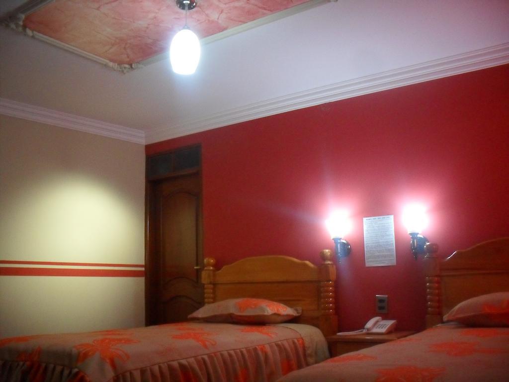 סוקרה Hostal Corona Blanca חדר תמונה
