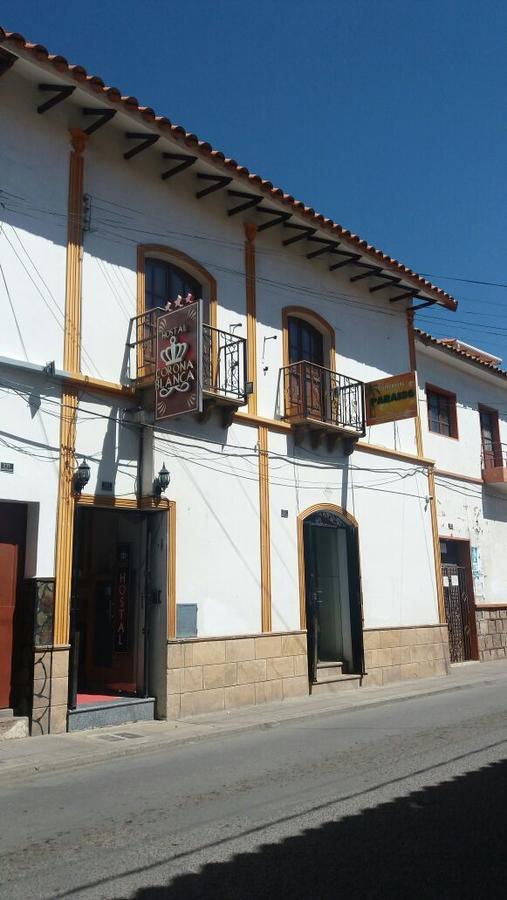 סוקרה Hostal Corona Blanca מראה חיצוני תמונה